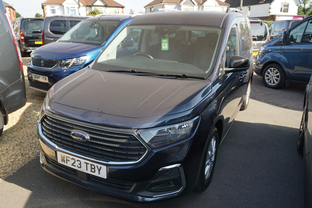 Ford Tourneo Connect Titanium Ecoblue, Disabled, Wheelchair