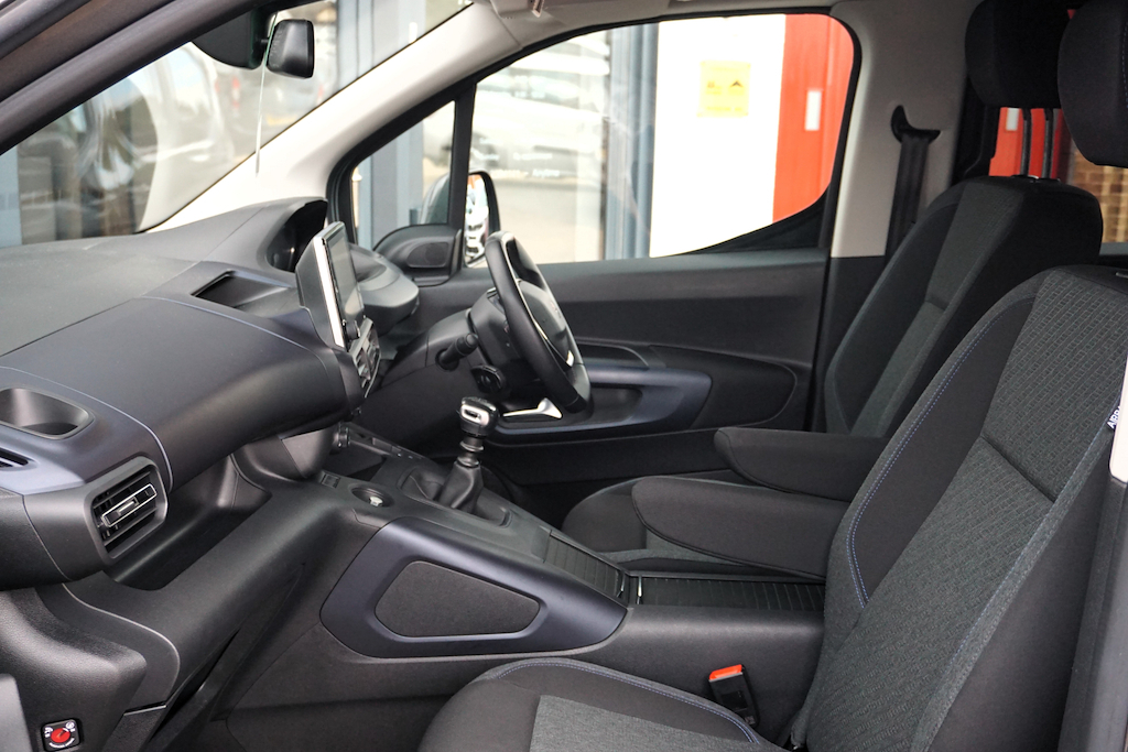Peugeot Rifter 1.2L Null Beige #15