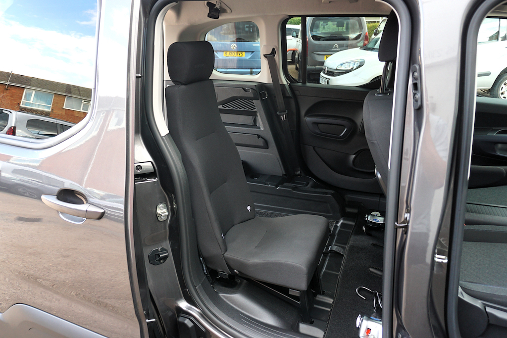 Peugeot Rifter 1.2L Null Beige #14
