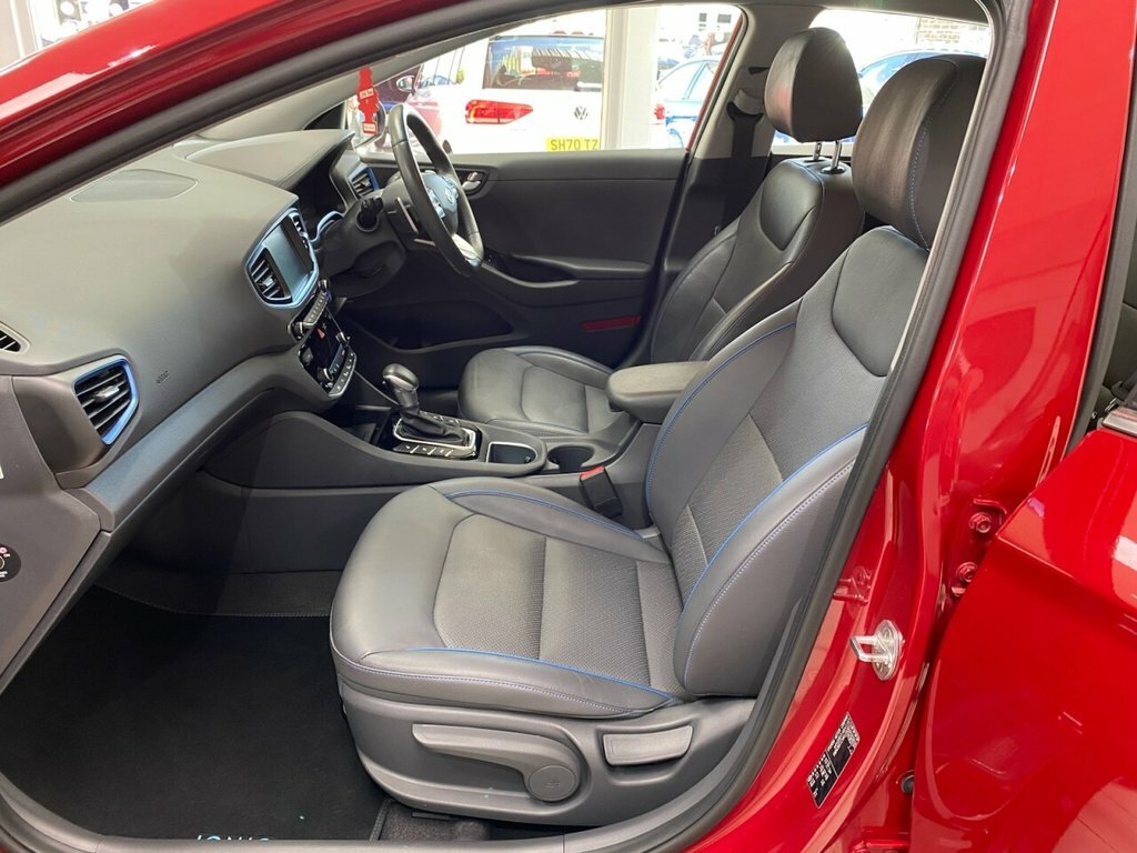Hyundai Ioniq 1.6 Se Mhev 140 Bhp Black #37