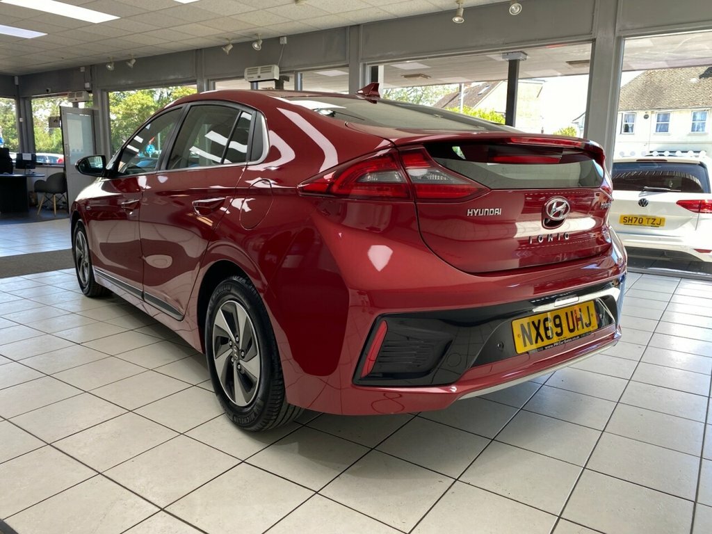 Hyundai Ioniq 1.6 Se Mhev 140 Bhp Black #46