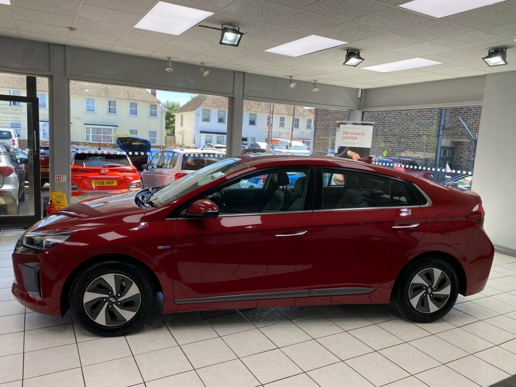 Hyundai Ioniq 1.6 Se Mhev 140 Bhp Black #57