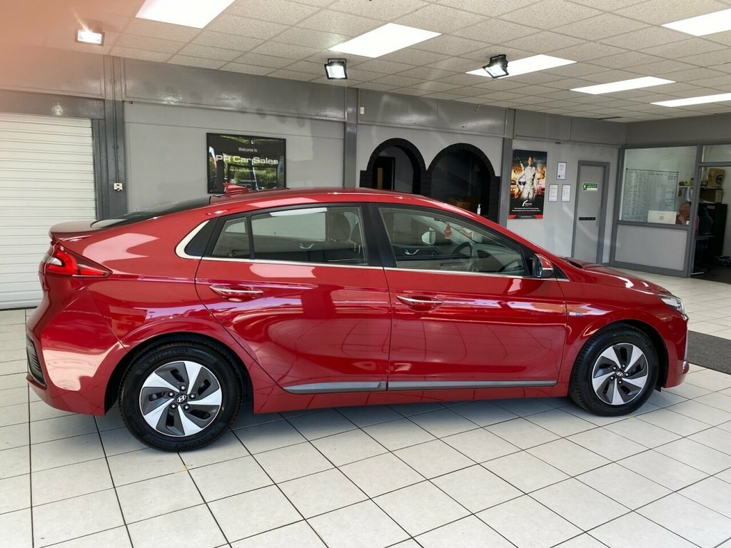 Hyundai Ioniq 1.6 Se Mhev 140 Bhp Black #53