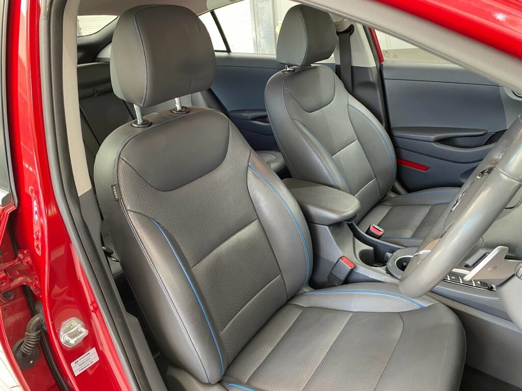 Hyundai Ioniq 1.6 Se Mhev 140 Bhp Black #29
