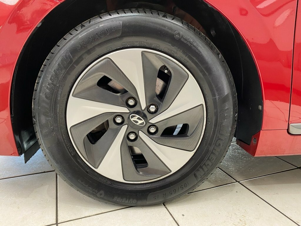Hyundai Ioniq 1.6 Se Mhev 140 Bhp Black #58
