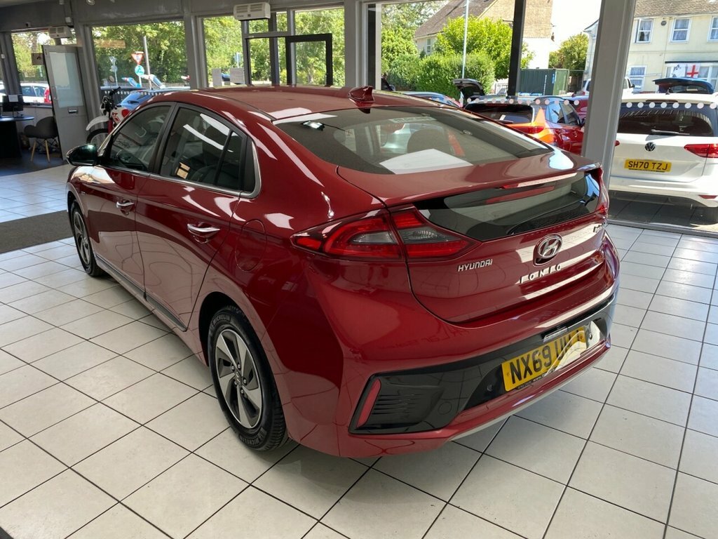 Hyundai Ioniq 1.6L Premium Se Red #6