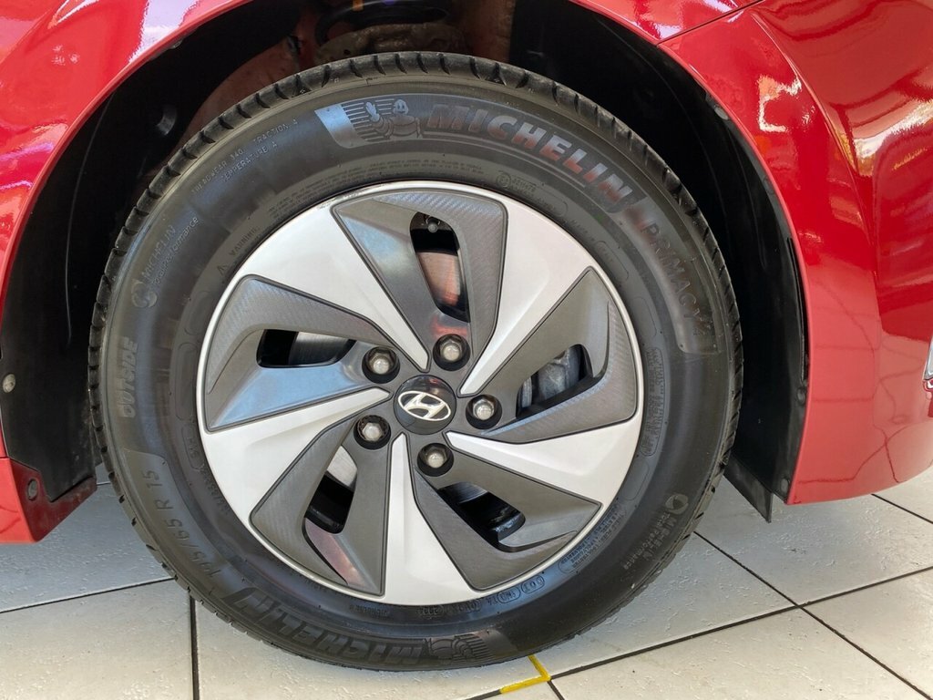 Hyundai Ioniq 1.6 Se Mhev 140 Bhp Black #61