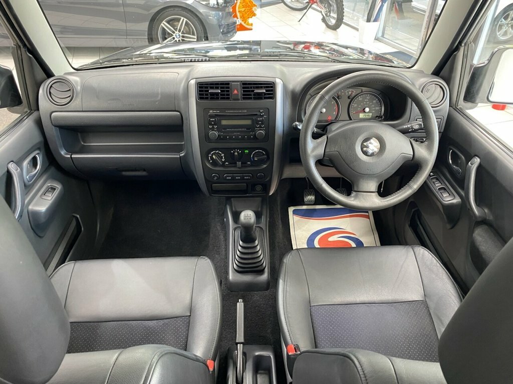 Suzuki Jimny 1.3L Jlx Black #3