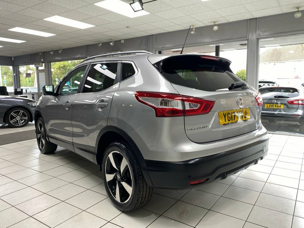 Nissan Qashqai 1.6L N-connecta YG17KVJ Silver #6