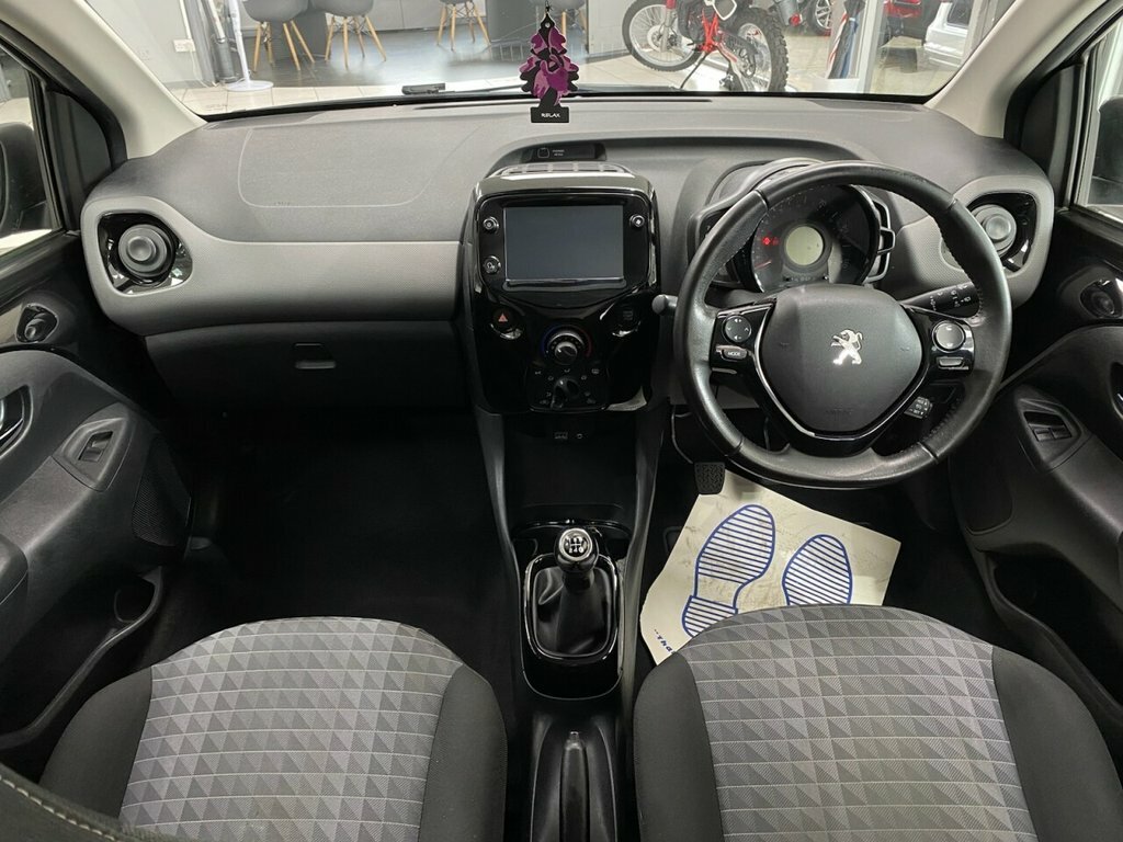 Peugeot 108 1L Allure EK21WPT Black #2