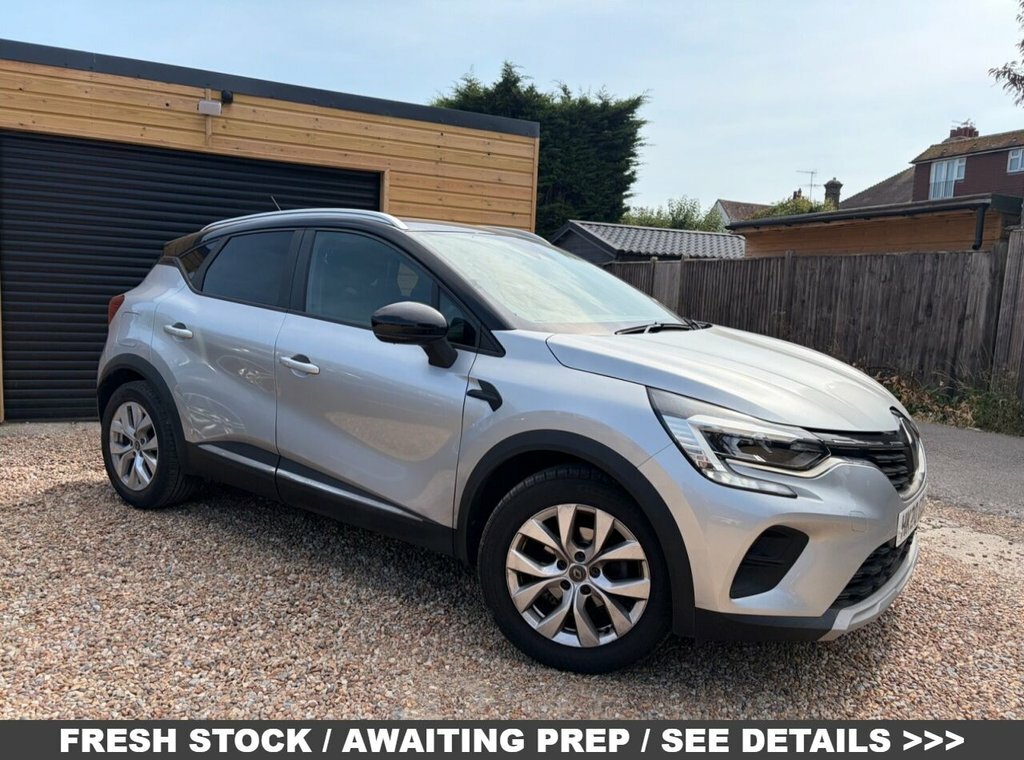 Renault Captur 1.5L Iconic Grey