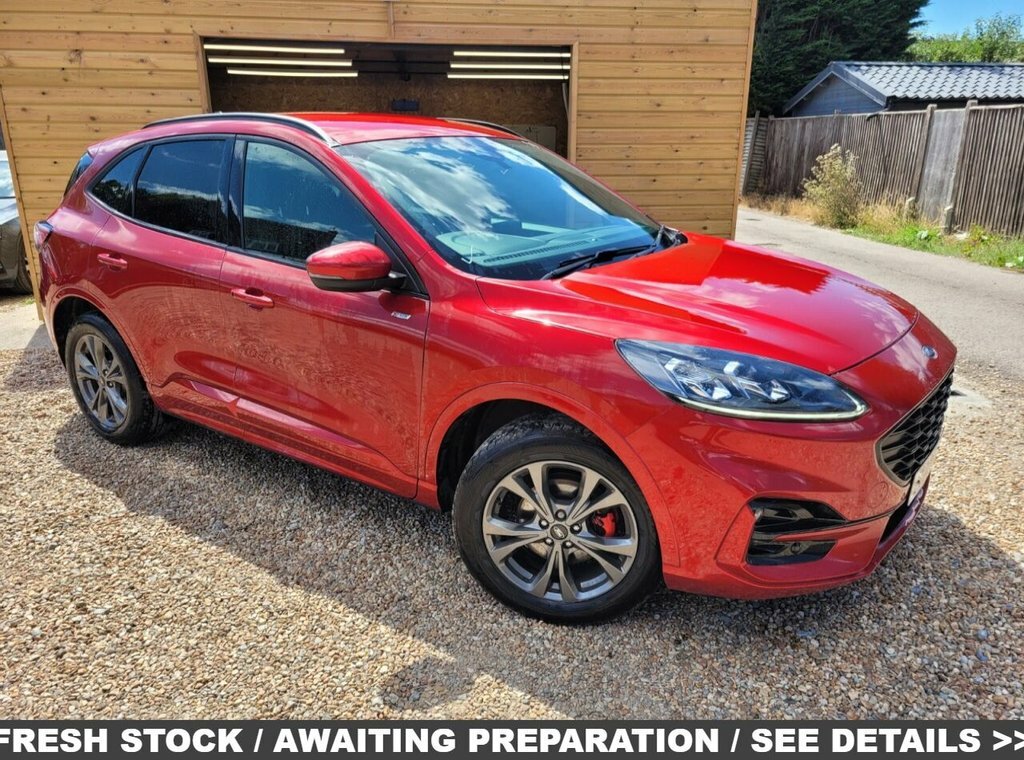 Ford Kuga 2.5L St-line Red