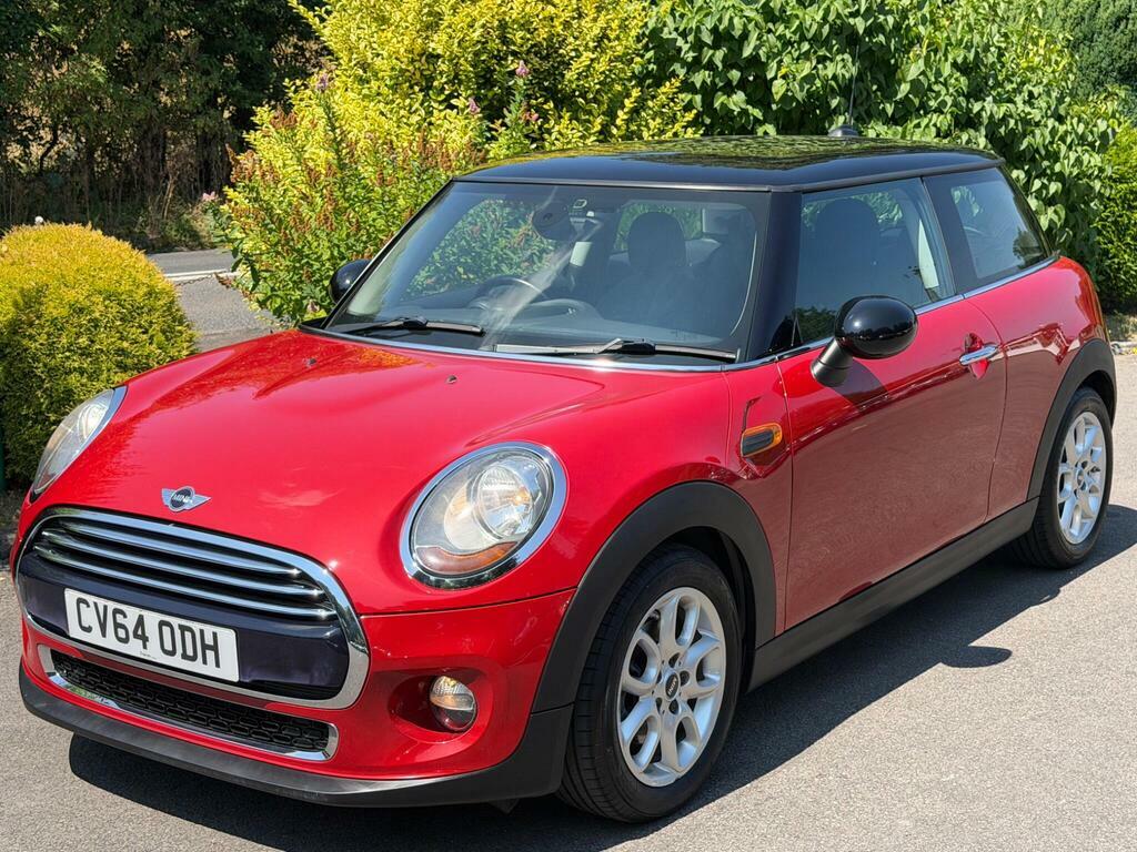 Mini Hatch 1.5 Cooper Euro 6 S S Red