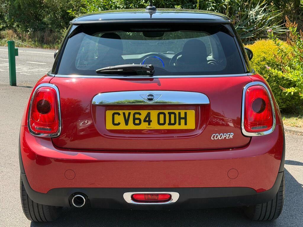 Mini Hatch 1.5 Cooper Euro 6 S S CV64ODH Red #4