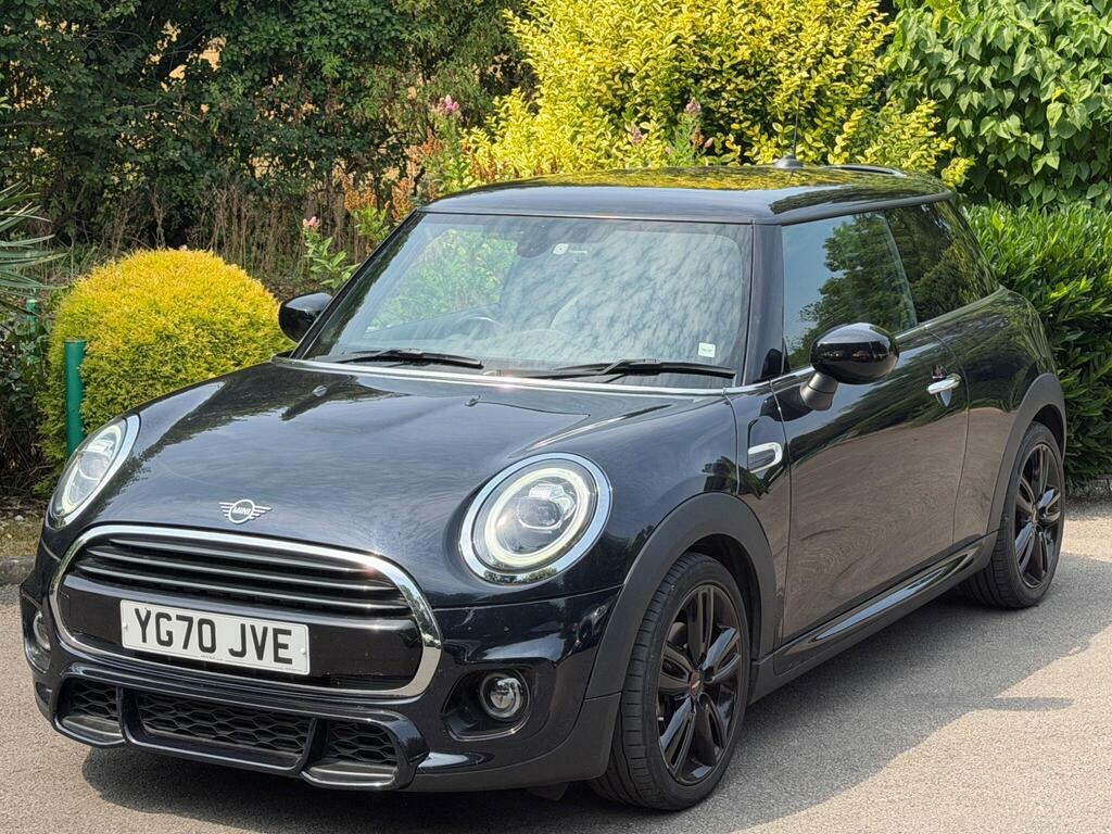 Mini Hatch 1.5 Cooper Sport Steptronic Euro 6 S S Black