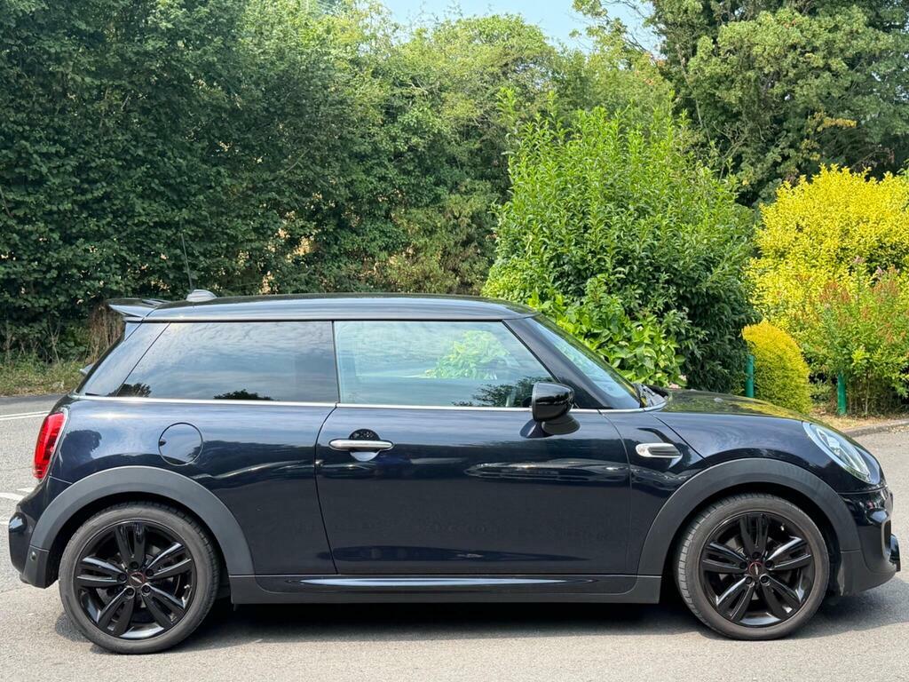 Mini Hatch 1.5 Cooper Sport Steptronic Euro 6 S S YG70JVE Black #4
