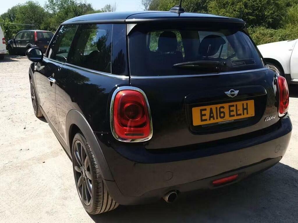 Mini Hatch 1.5 Cooper Euro 6 S S Black #3