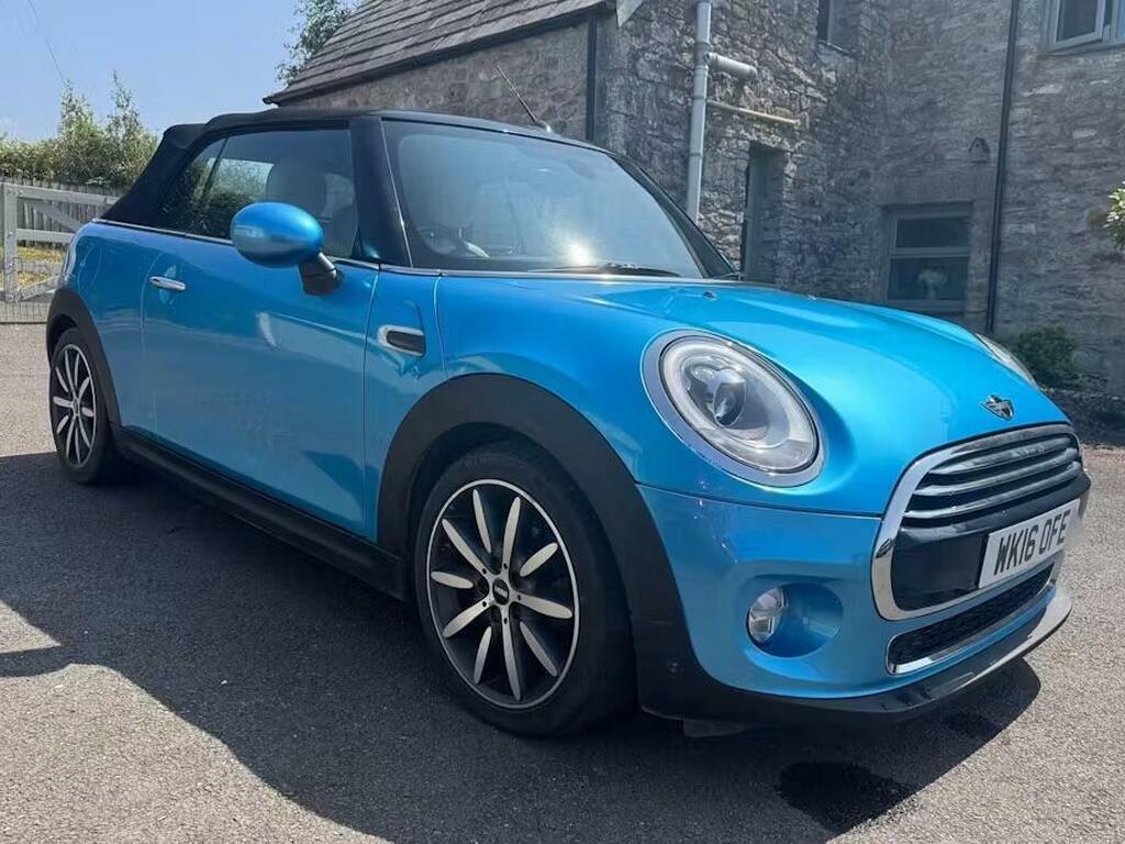 Mini Convertible Cooper Convertible Blue