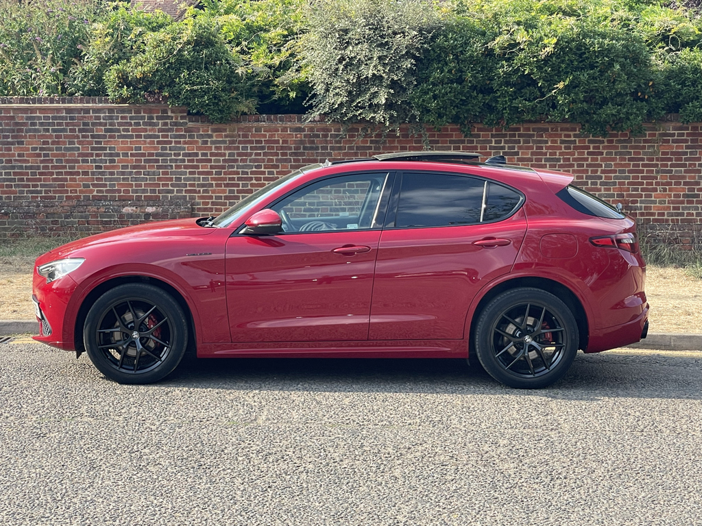 Alfa Romeo Stelvio 2.0 Turbo 280 Veloce Red #6