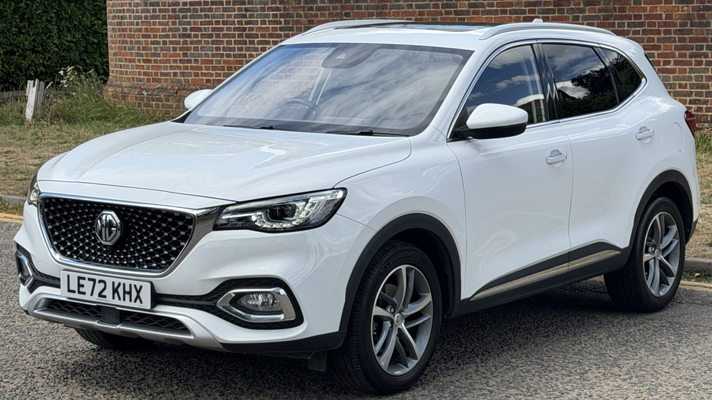 MG HS 1.5 T-gdi Exclusive Dct LE72KHX White #3