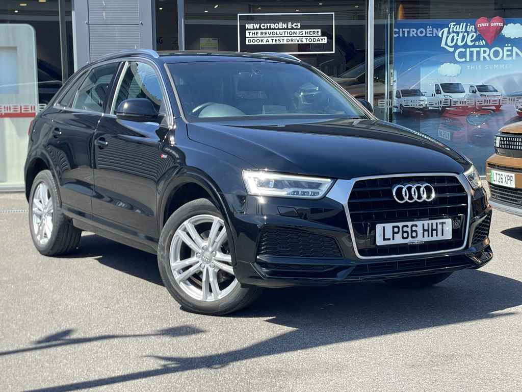 Audi Q3 1.4T Fsi S Line Edition Black #2