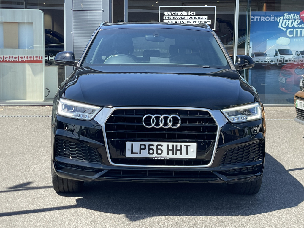 Audi Q3 1.4T Fsi S Line Edition Black