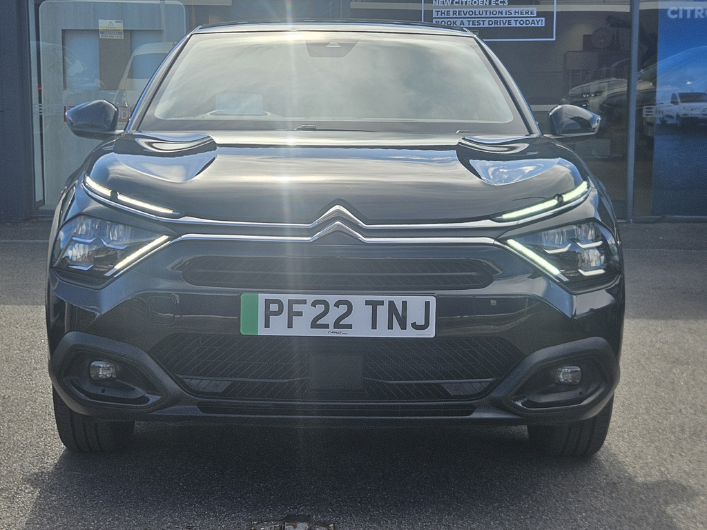Citroen e-C4 100Kw C-series Edition 50Kwh PF22TNJ Black #2