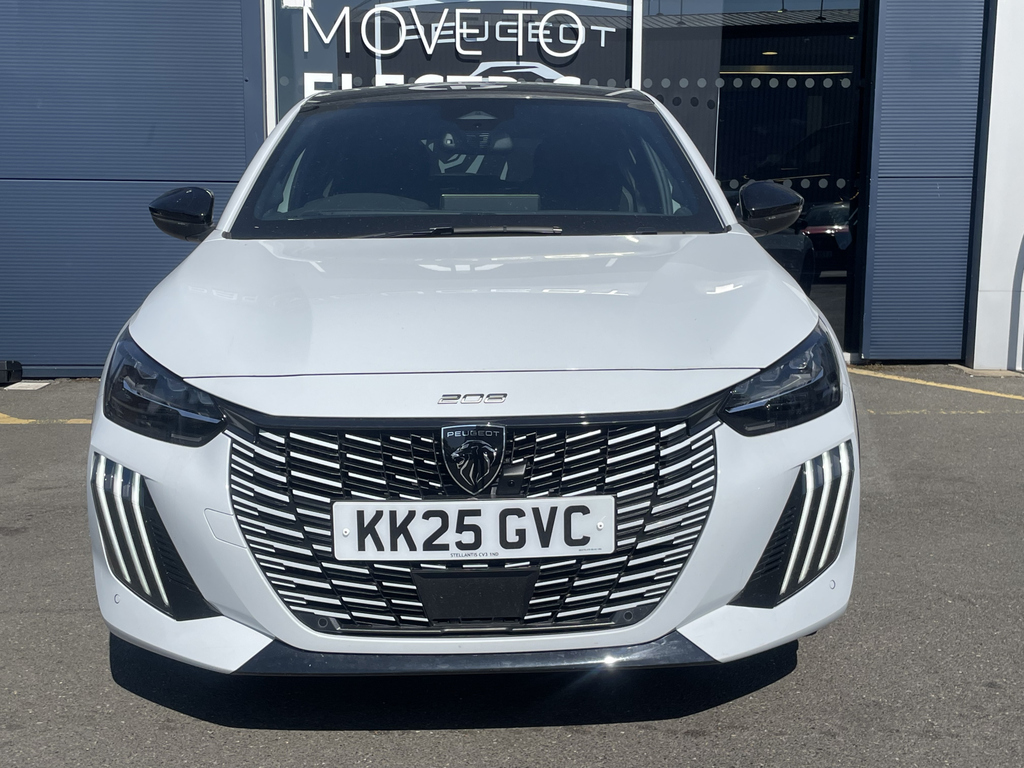 Peugeot 208 1.2 Hybrid 145 Gt Premium E-dsc6 KK25GVC White #2