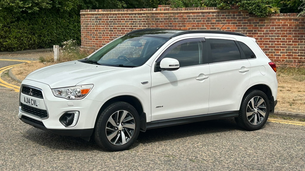 Mitsubishi ASX 2.2 4 4Wd White #4