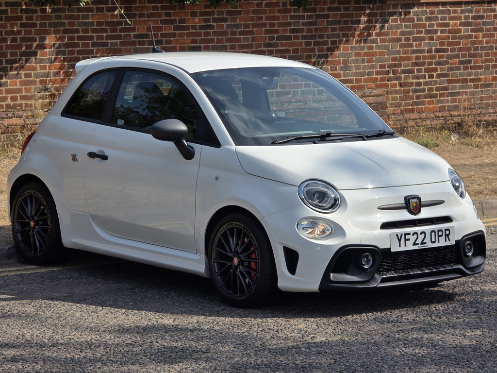 Abarth 595 1.4 T-jet 180 Competizione White