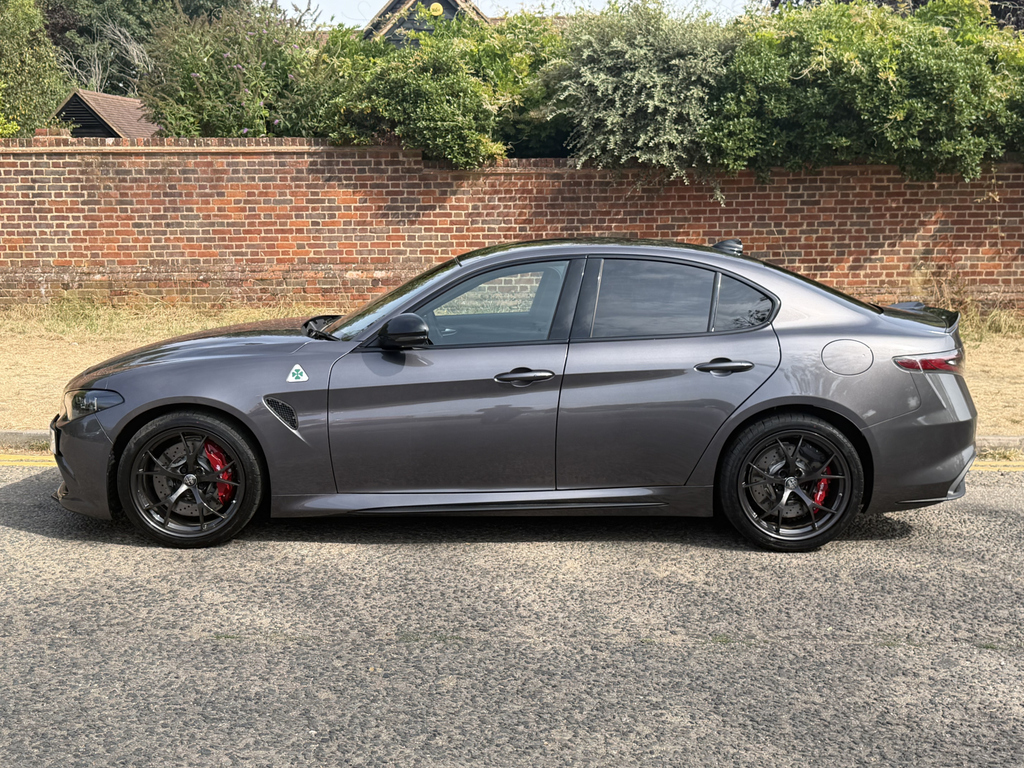 Alfa Romeo Giulia Saloon #5