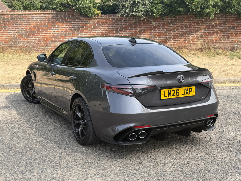 Alfa Romeo Giulia Saloon #4
