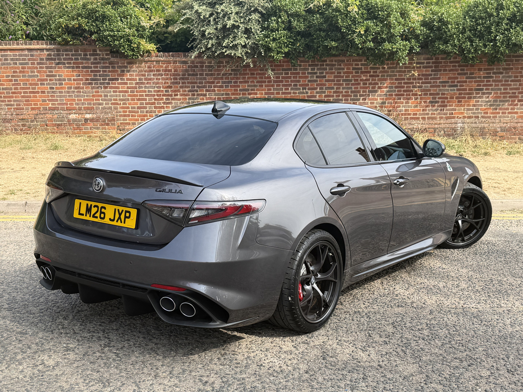 Alfa Romeo Giulia Saloon #2