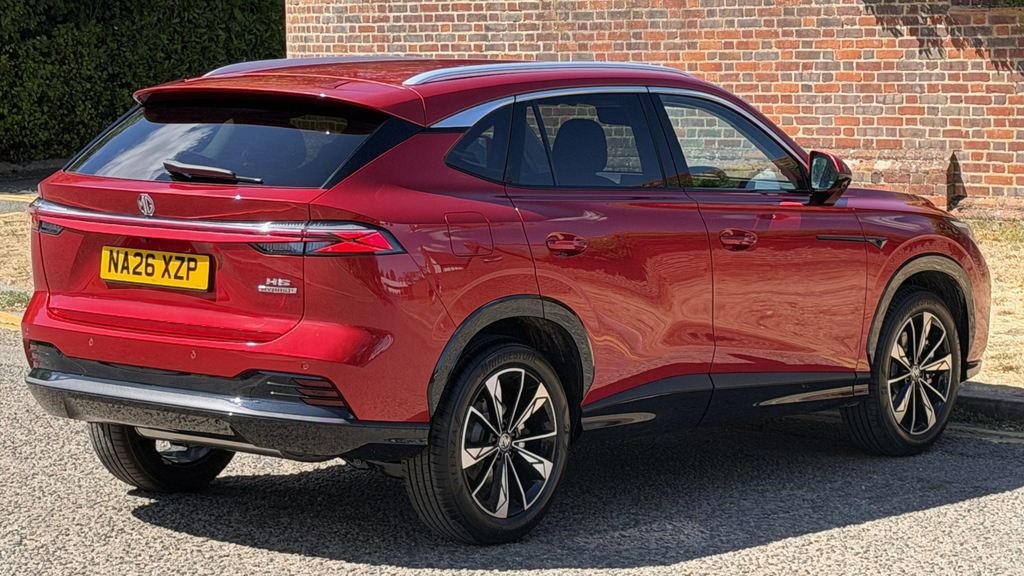 MG HS 1.5 T-gdi Hybrid Se Red #5