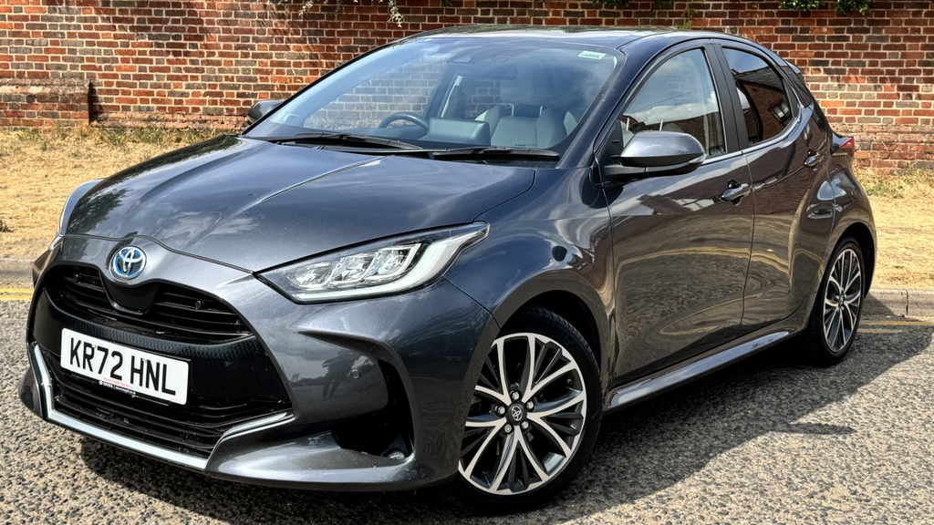 Toyota Yaris 1.5 Hybrid Excel Cvt Grey #3
