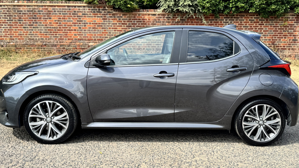 Toyota Yaris 1.5 Hybrid Excel Cvt Grey #5