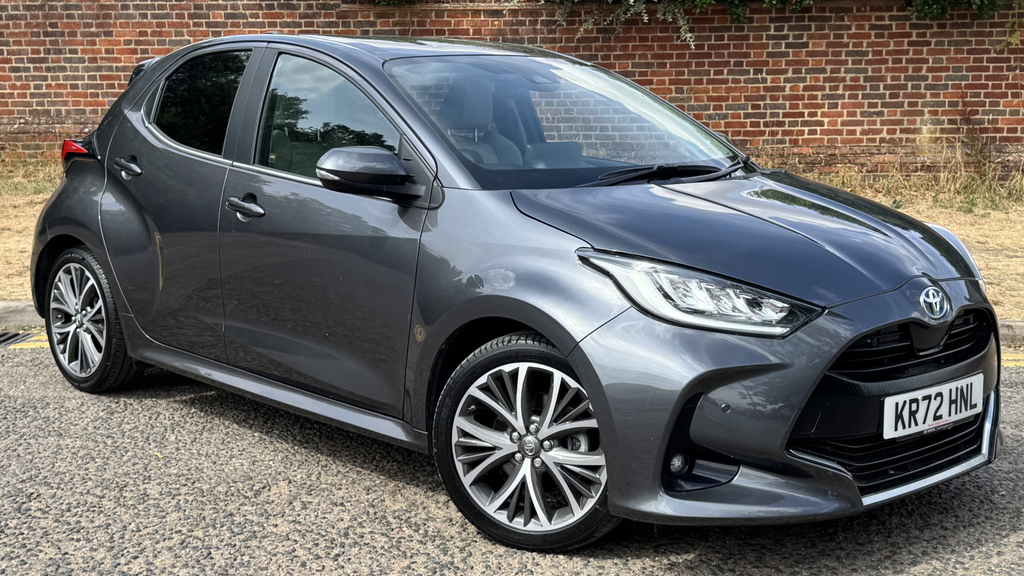 Toyota Yaris 1.5 Hybrid Excel Cvt Grey