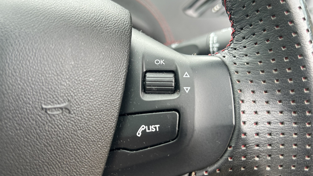 Peugeot 208 1.2 Puretech 82 Tech Edition Start Stop Hatc White #14