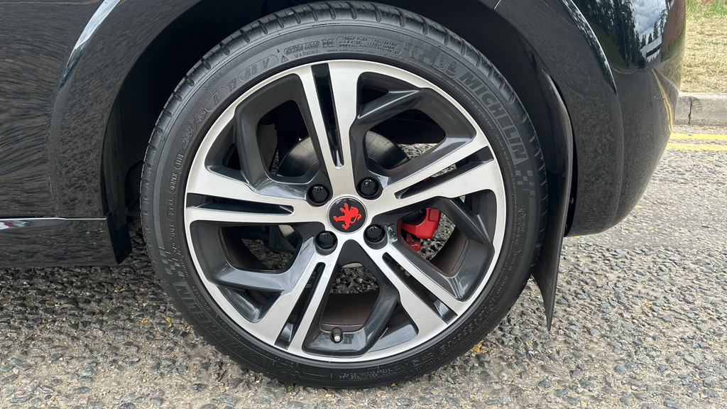 Peugeot 208 1.2 Puretech 82 Tech Edition Start Stop Hatc White #22