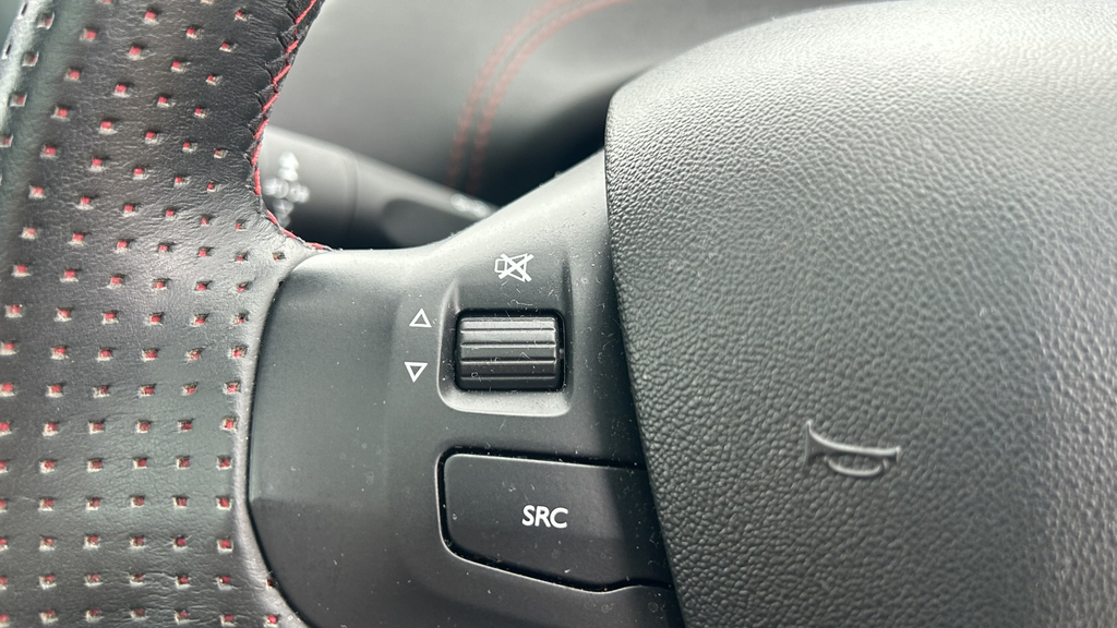 Peugeot 208 1.2 Puretech 82 Tech Edition Start Stop Hatc White #15