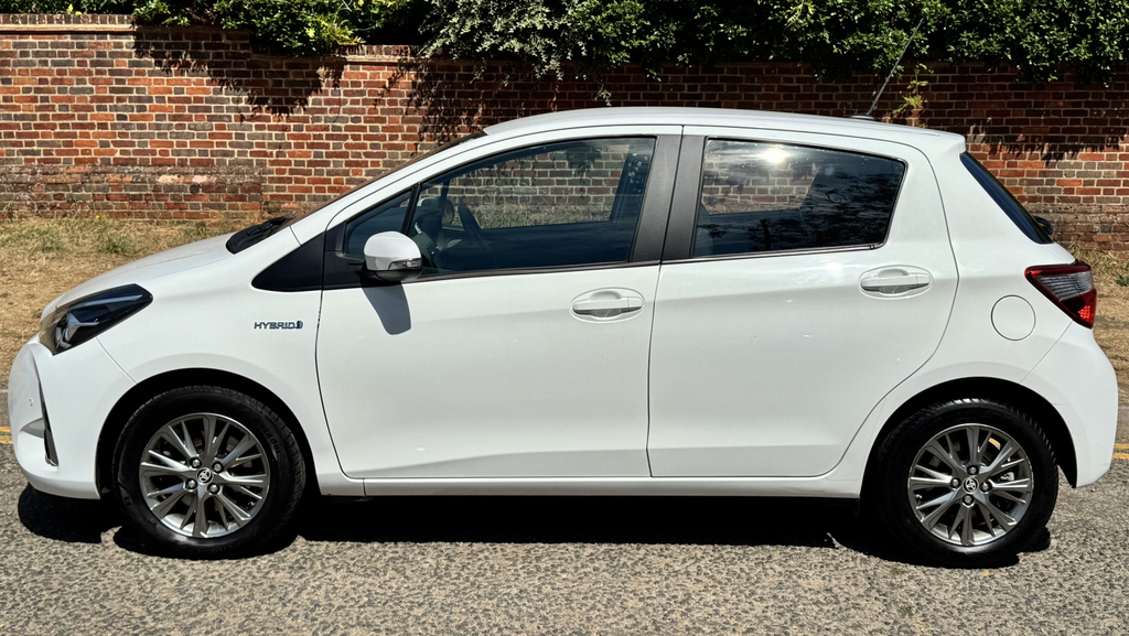 Toyota Yaris Icon Grey #5
