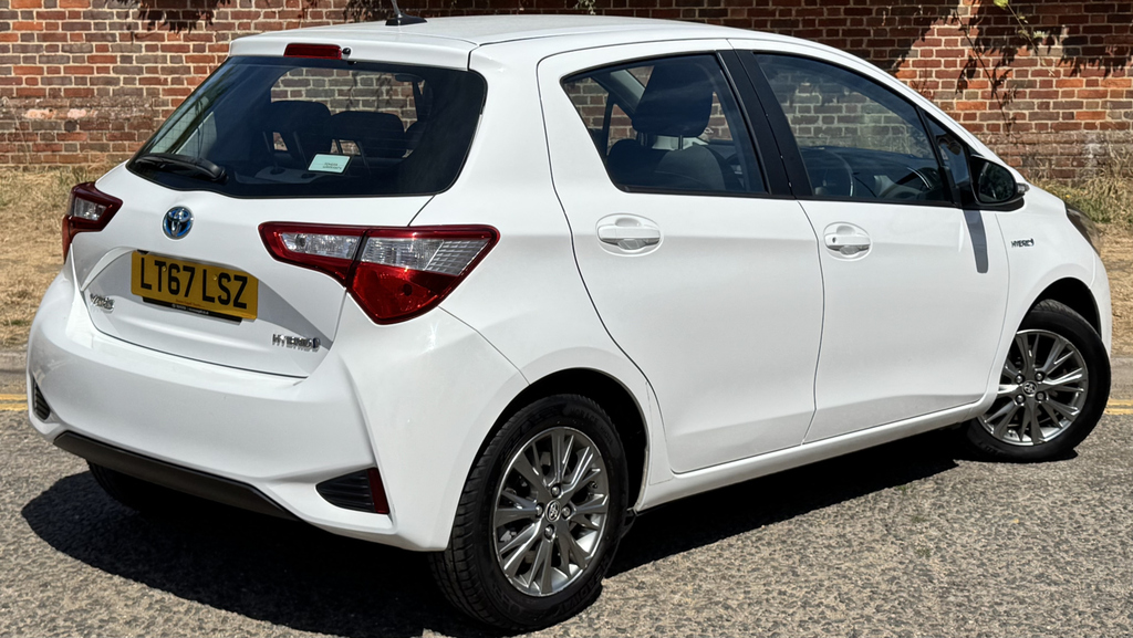 Toyota Yaris Icon Grey #7