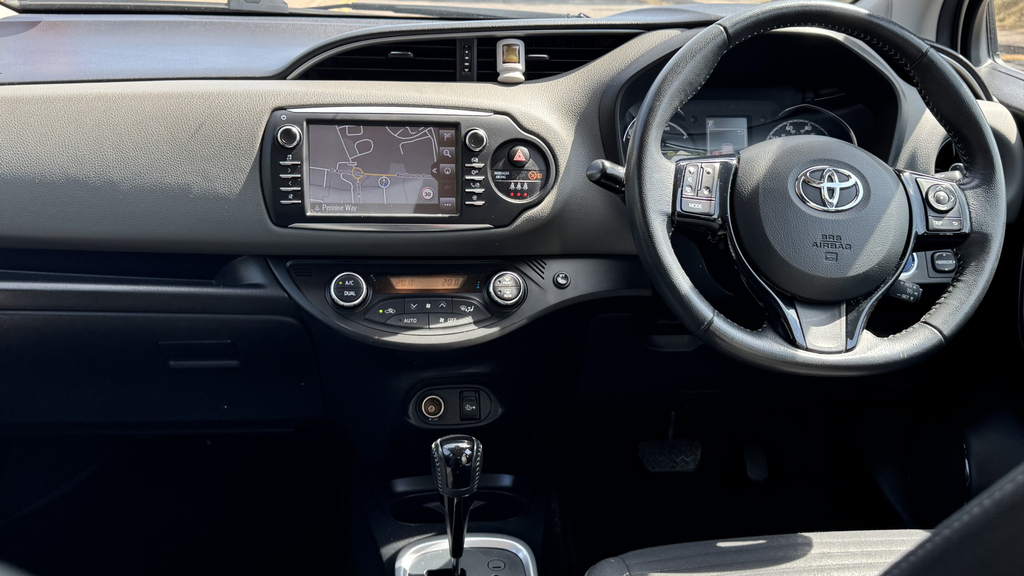 Toyota Yaris Icon Grey #19