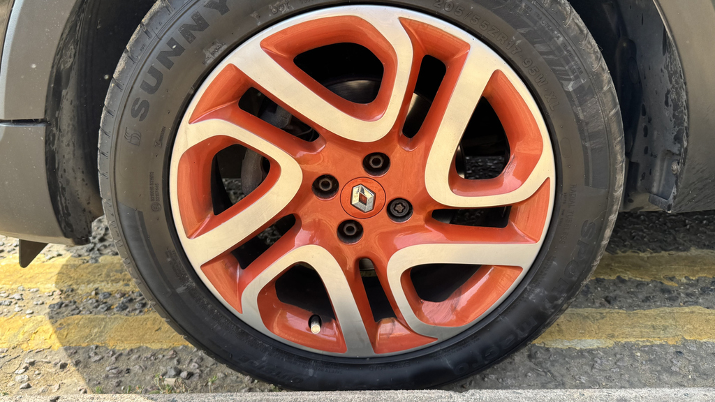 Renault Captur 1.5 Dynamique Medianav Energy Dci Ss 90 Bhp Orange #24