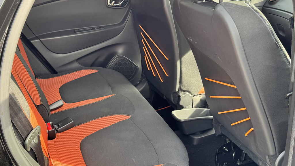 Renault Captur 1.5 Dynamique Medianav Energy Dci Ss 90 Bhp Orange #13