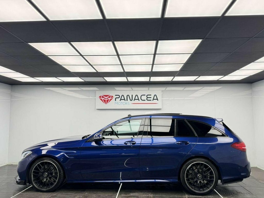 Mercedes-Benz C Class 4L Amg Blue #6