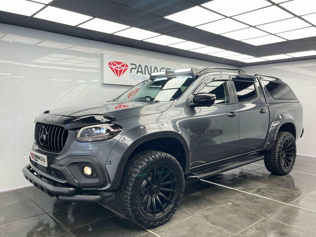 Mercedes-Benz X Class 3.0 Cdi V6 Power G-tronic 4Matic Euro 6 Black #42