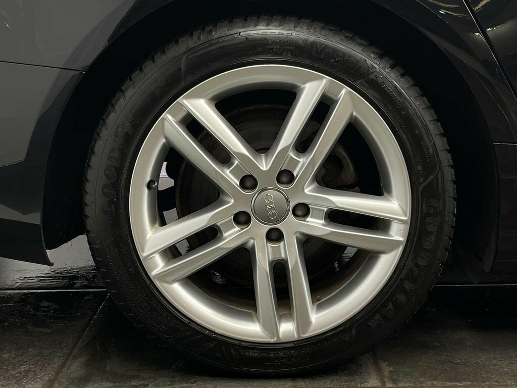Audi A6 2L S Line Black #5
