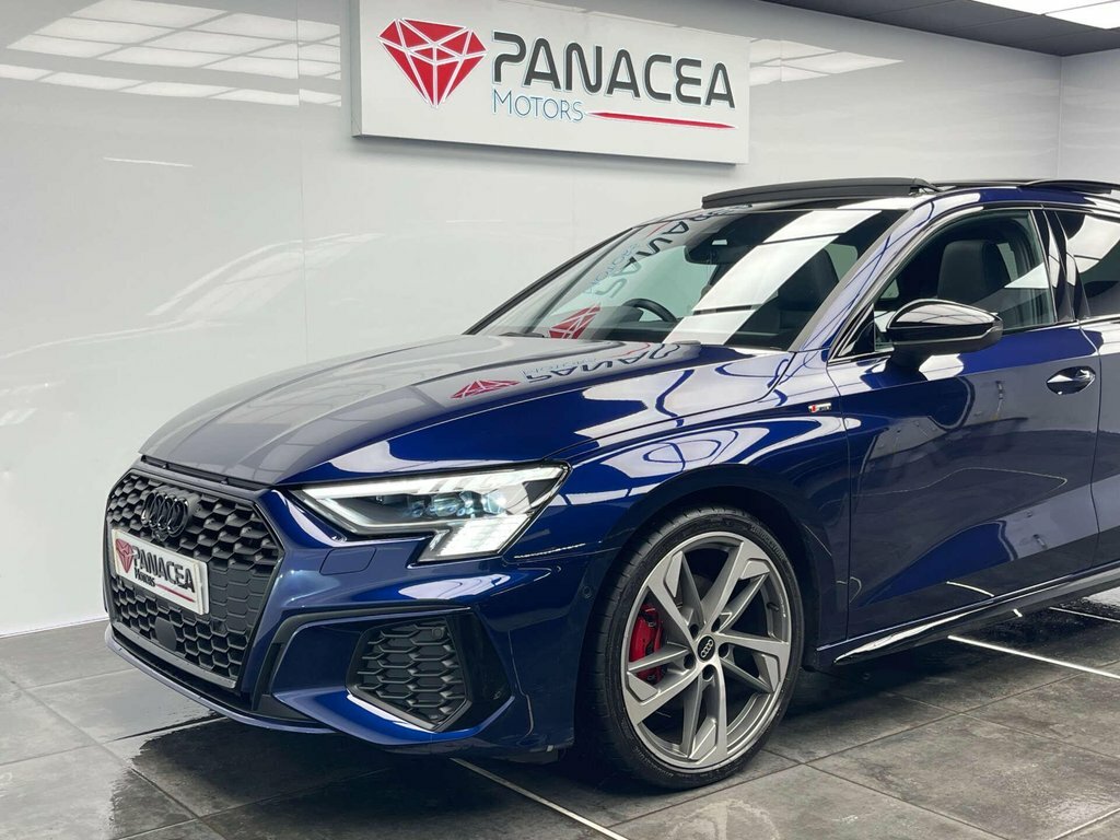 Audi A3 1.5L Black Edition Blue #5
