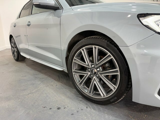 Audi A1 1.0 Tfsi 30 S Line Sportback Eur SB73BSZ Grey #4